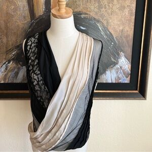 Diane Von Furstenberg Silk Black and Pink Top Size 6